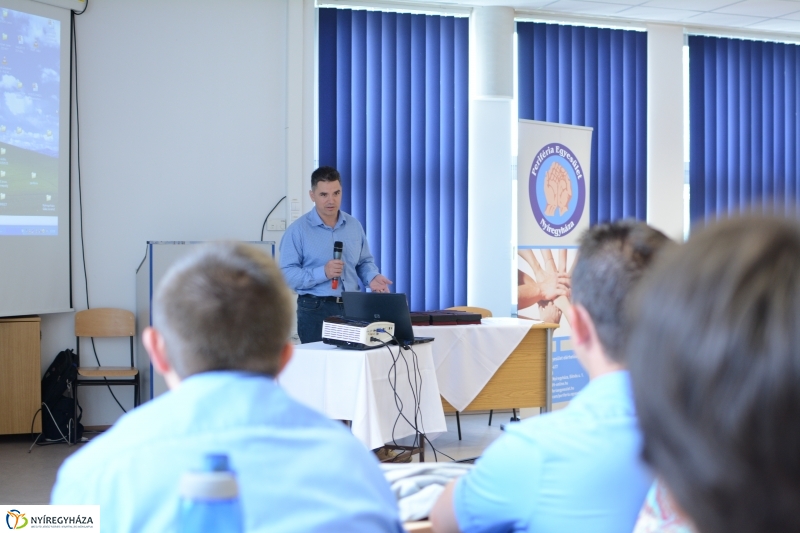 Periféria egyesület 