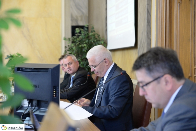 Közgyűlés június 25-én