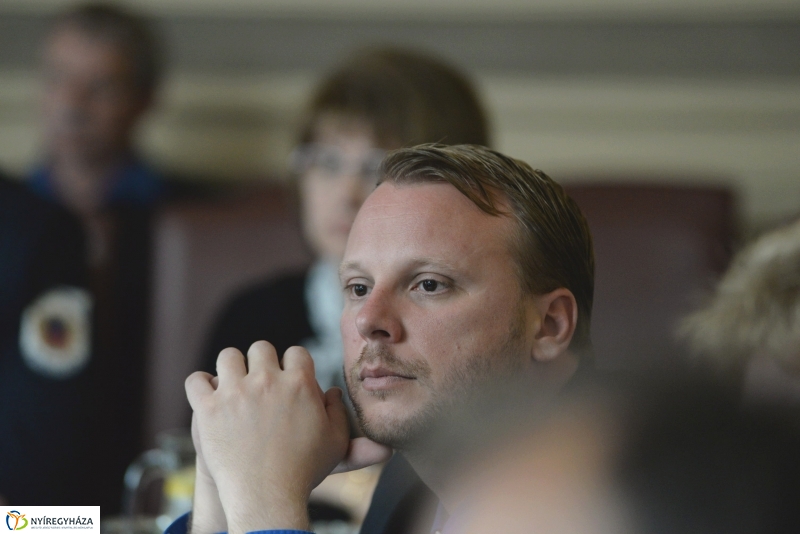 Közgyűlés június 25-én