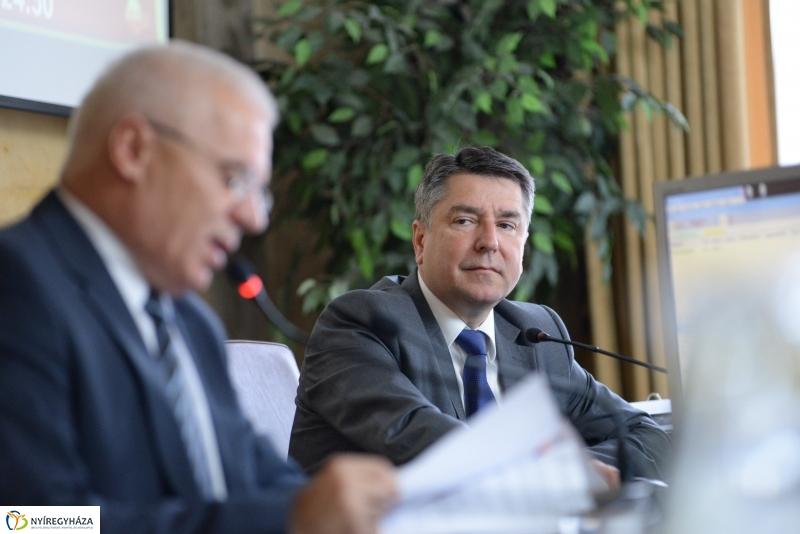 Közgyűlés június 25-én