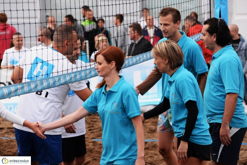 Megkezdődött a Hübner strandröplabda bajnokság