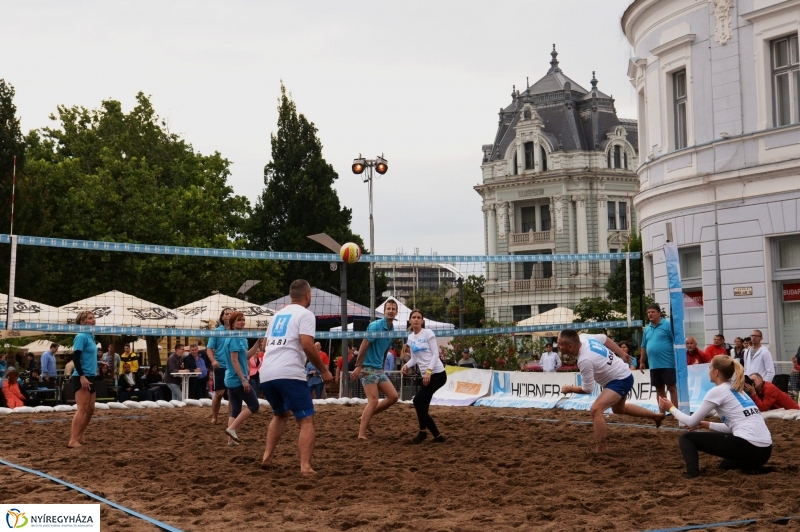 Megkezdődött a Hübner strandröplabda bajnokság