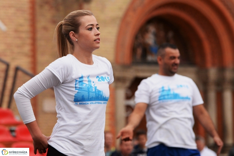 Megkezdődött a Hübner strandröplabda bajnokság