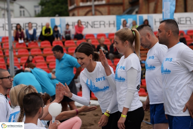 Megkezdődött a Hübner strandröplabda bajnokság