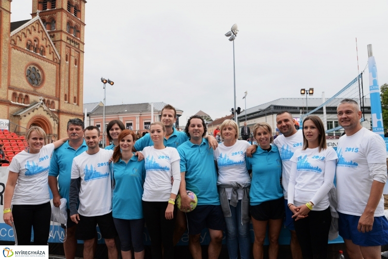 Megkezdődött a Hübner strandröplabda bajnokság