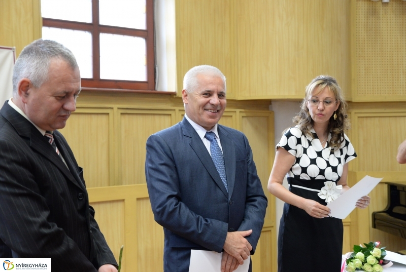 Köztisztviselők napja