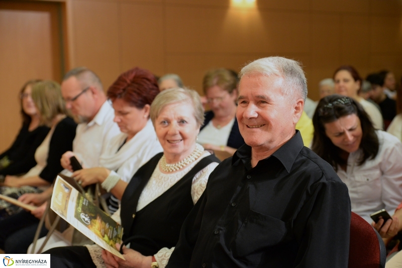 Ünnepi harangavató a Cantemusnál