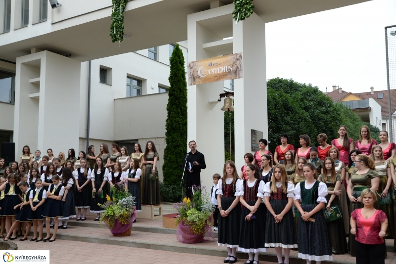 Ünnepi harangavató a Cantemusnál