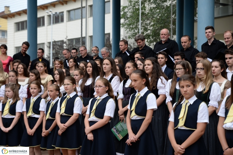 Ünnepi harangavató a Cantemusnál