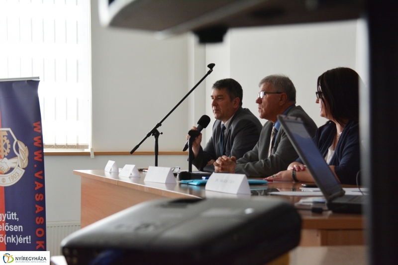 Vasas Nyári Egyetem 