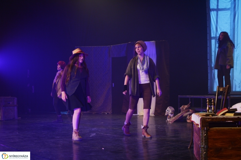 Fesztivál megnyitó a VMKK-ban