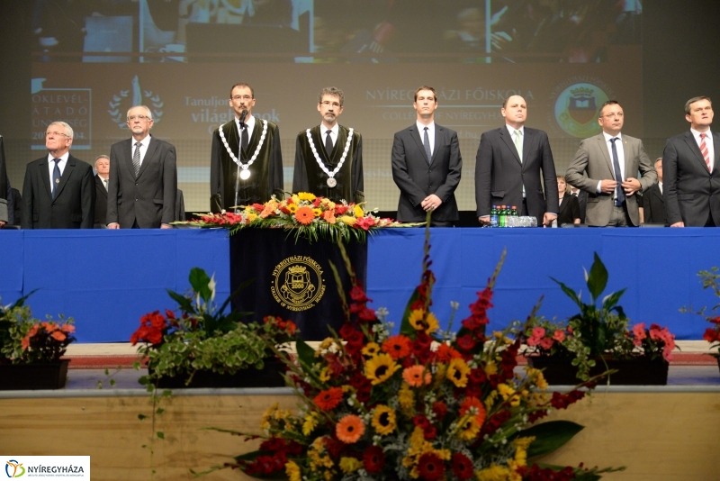 Oklevélátadó ünnepség a Nyíregyházi Főiskolán