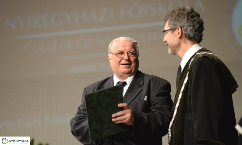 Oklevélátadó ünnepség a Nyíregyházi Főiskolán