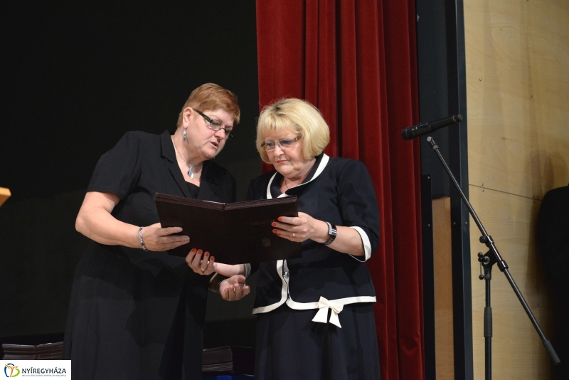 Oklevélátadó ünnepség a Nyíregyházi Főiskolán