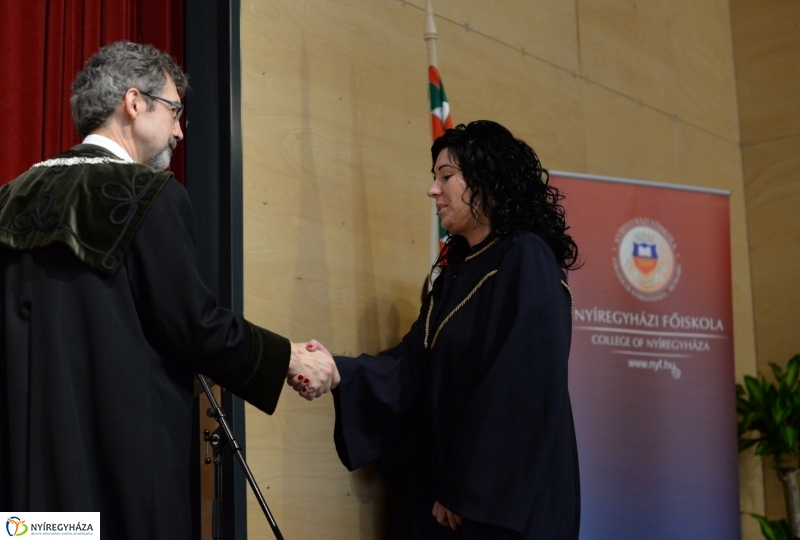 Oklevélátadó ünnepség a Nyíregyházi Főiskolán