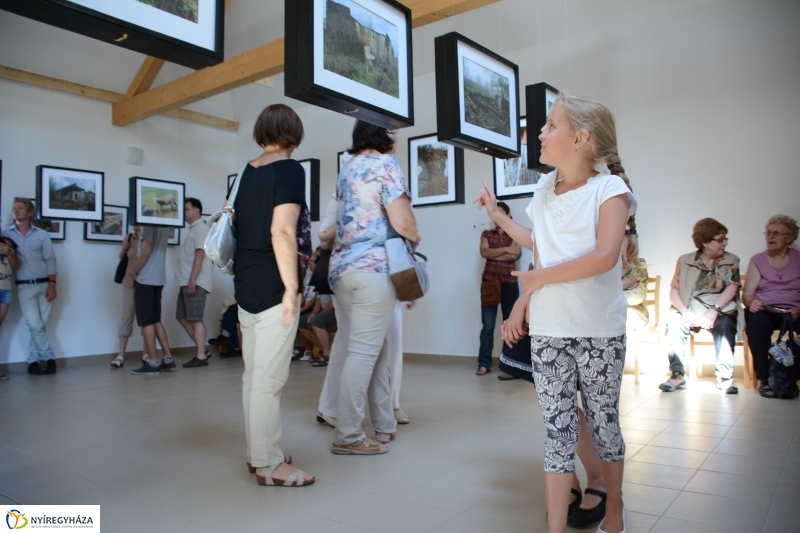 Meggyes nap és Kiállítás megnyitó a Múzeumfaluban