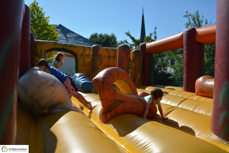 Meggyes nap és Kiállítás megnyitó a Múzeumfaluban