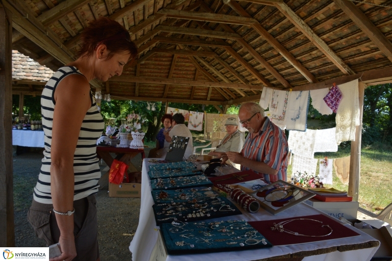 Meggyes nap és Kiállítás megnyitó a Múzeumfaluban