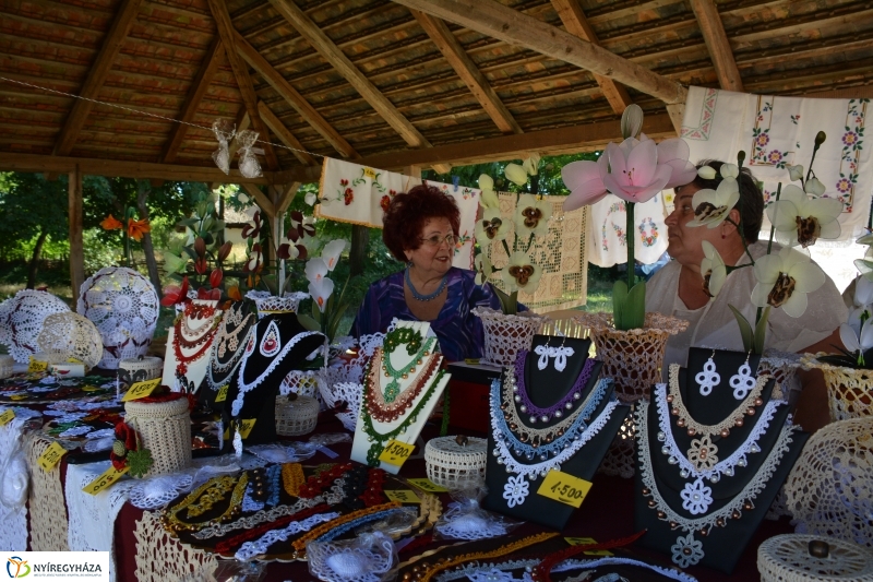 Meggyes nap és Kiállítás megnyitó a Múzeumfaluban