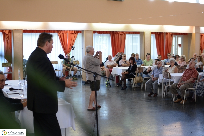 Alkohol ellenes nagygyűlés 