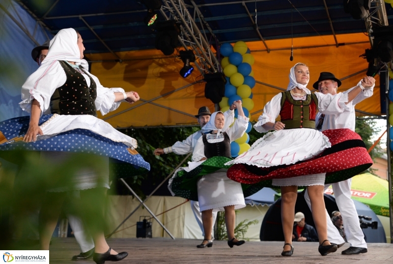 Késmárkon lépett fel a Szabolcs Néptáncegyüttes