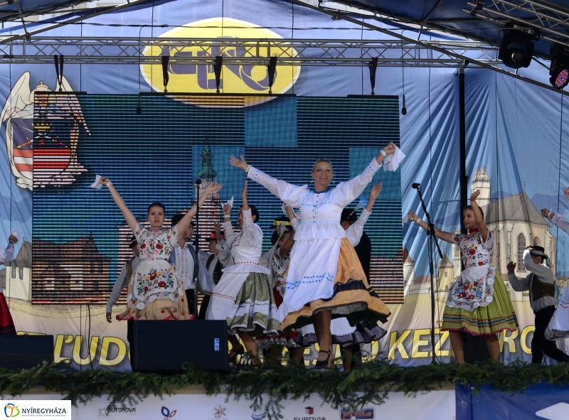 Késmárkon lépett fel a Szabolcs Néptáncegyüttes