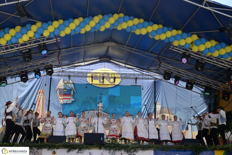 Késmárkon lépett fel a Szabolcs Néptáncegyüttes