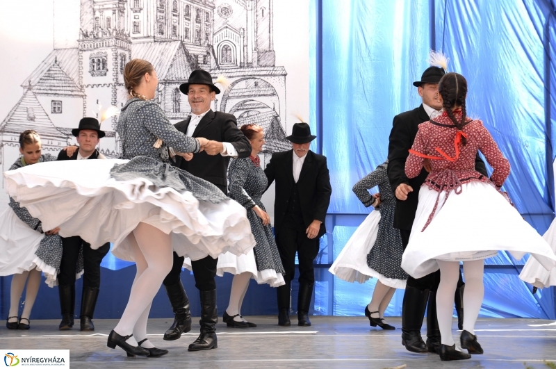 Késmárkon lépett fel a Szabolcs Néptáncegyüttes