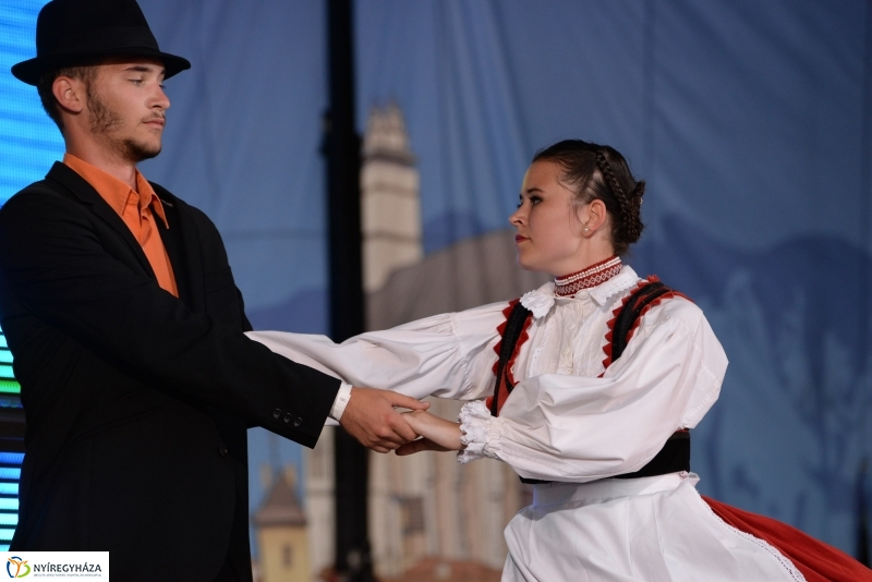 Késmárkon lépett fel a Szabolcs Néptáncegyüttes