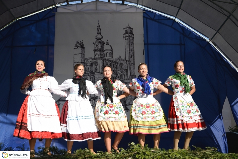 Késmárkon lépett fel a Szabolcs Néptáncegyüttes