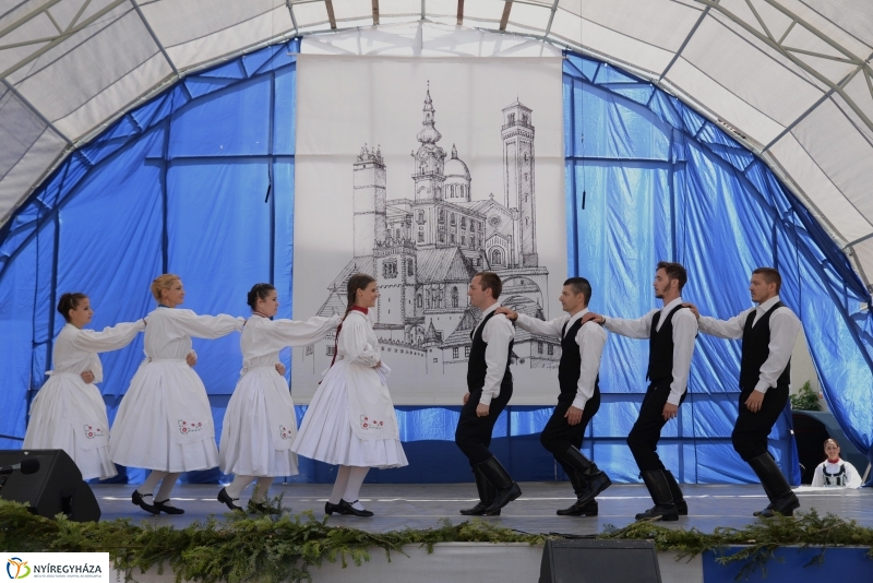 Késmárkon lépett fel a Szabolcs Néptáncegyüttes