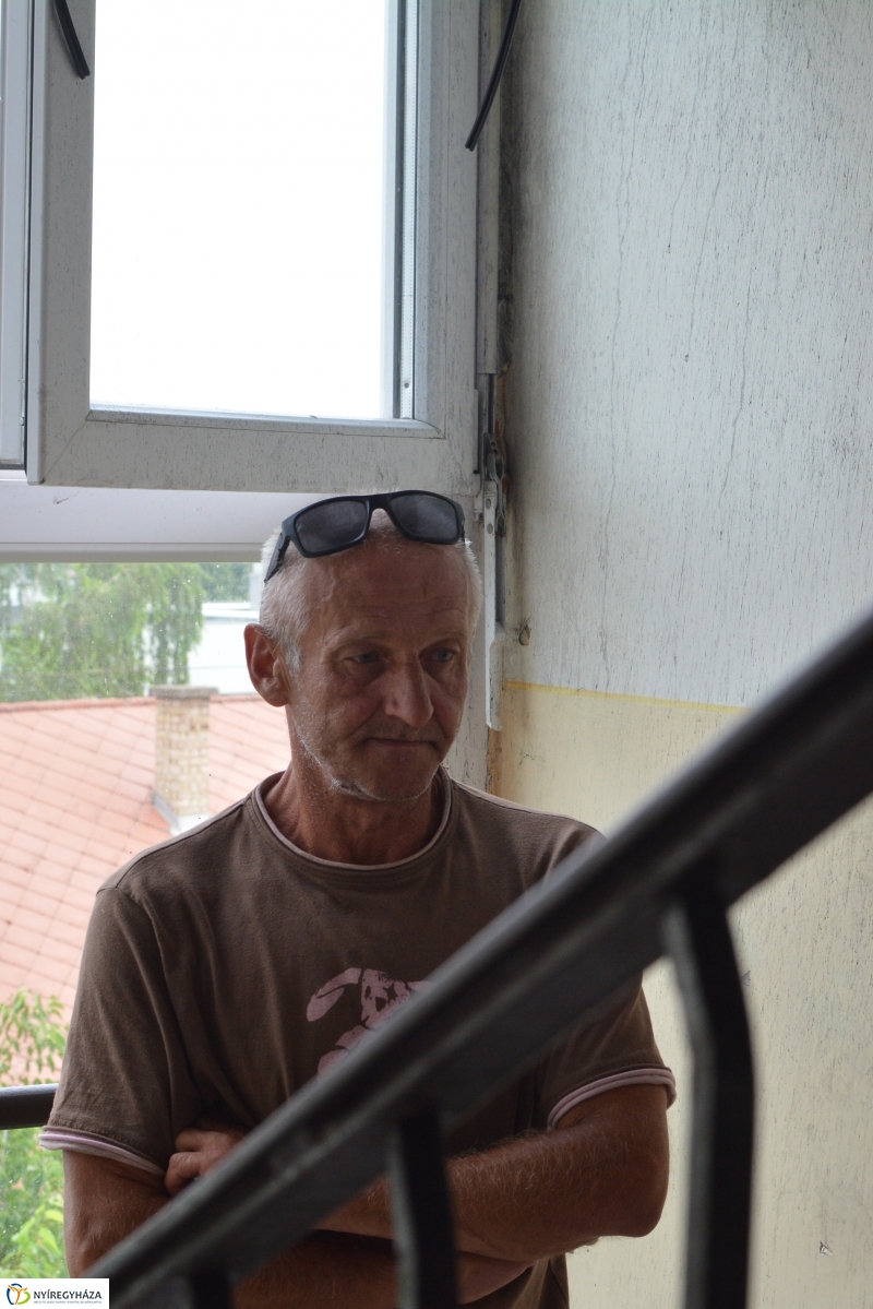 Tűzeset a Petőfi utcán