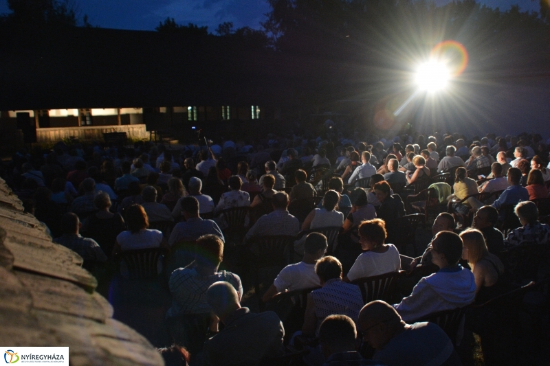 Színes Orchideák c. előadás a Múzeumfaluban