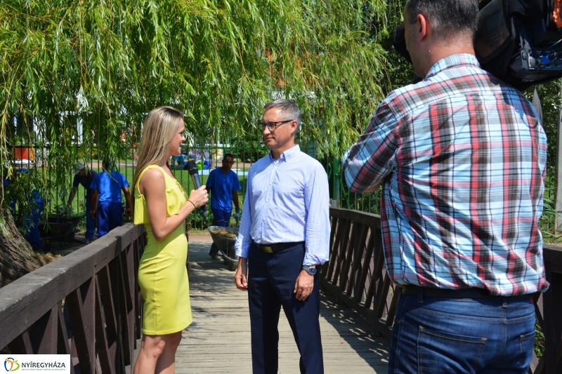 Épül, szépül Sóstó