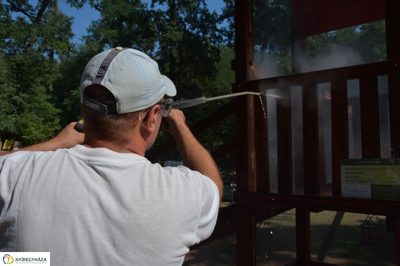 Felújítást végeznek az erdei tornapályán