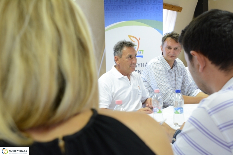 Sport sajtótájékoztató