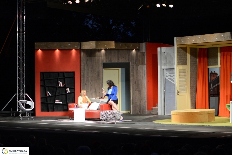 Estére szabad a kecó