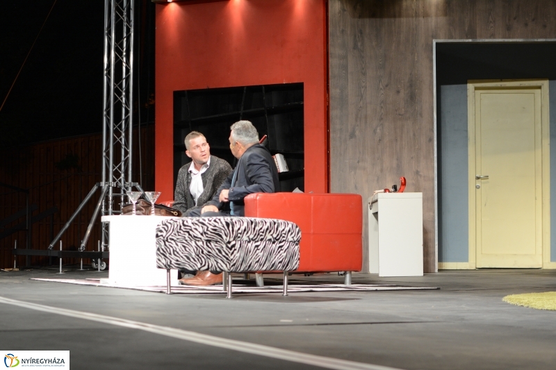 Estére szabad a kecó