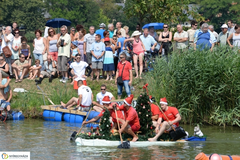 Úszó alkalmatlanságok vetélkedője