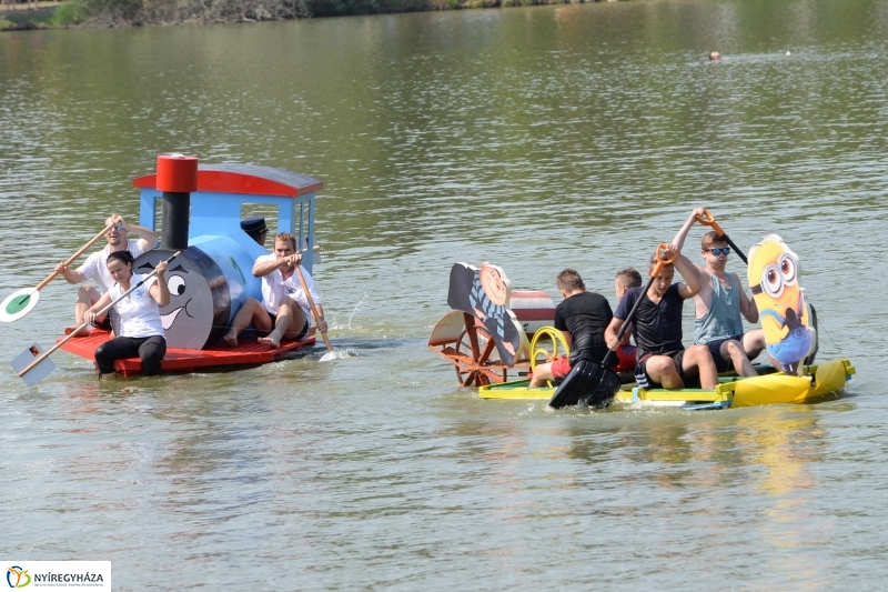 Úszó alkalmatlanságok vetélkedője