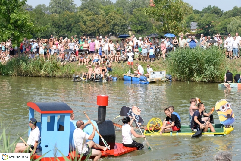 Úszó alkalmatlanságok vetélkedője