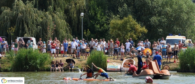 Úszó alkalmatlanságok vetélkedője