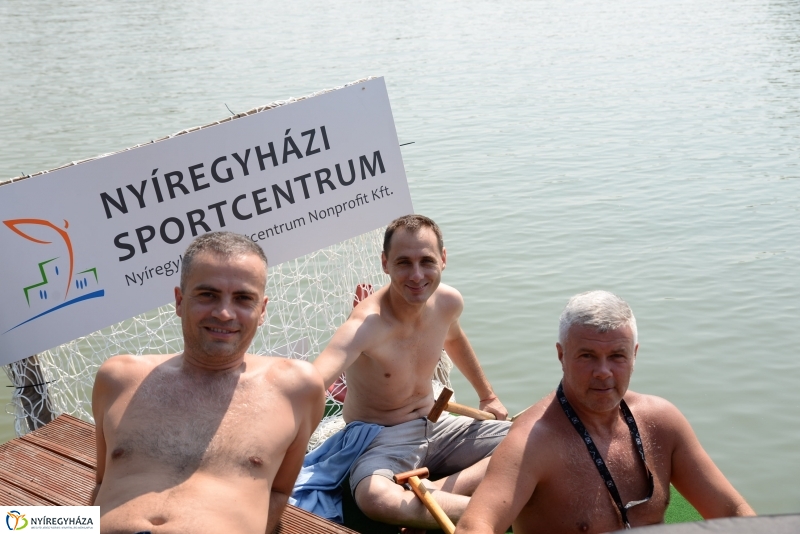 Úszó alkalmatlanságok vetélkedője