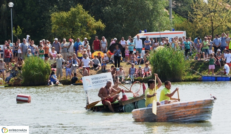 Úszó alkalmatlanságok vetélkedője