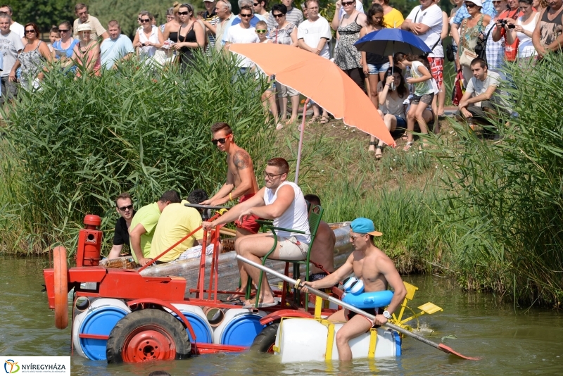 Úszó alkalmatlanságok vetélkedője