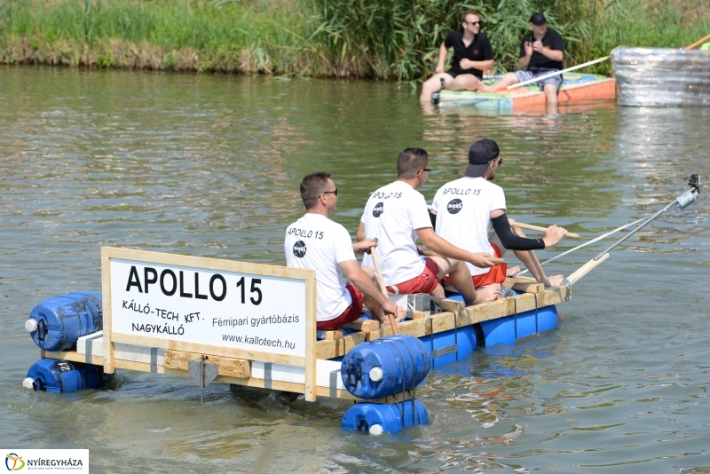 Úszó alkalmatlanságok vetélkedője