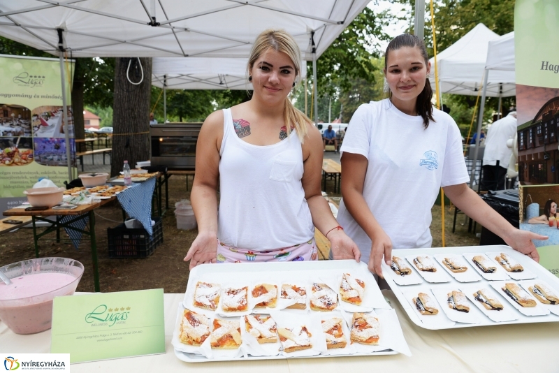 Tóparti bográcsparty-val folytatódott a nap