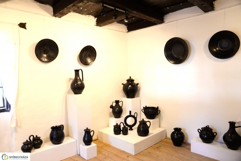 ifj. Fazekas István fazekas munkáiból nyílt kiállítás a Múzeumfaluban