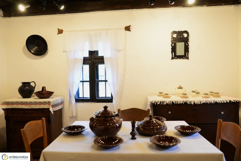 ifj. Fazekas István fazekas munkáiból nyílt kiállítás a Múzeumfaluban