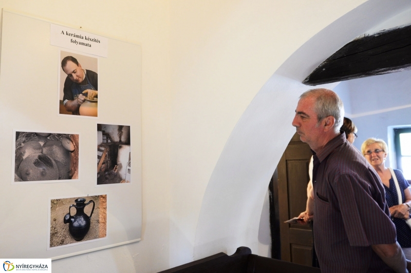 ifj. Fazekas István fazekas munkáiból nyílt kiállítás a Múzeumfaluban